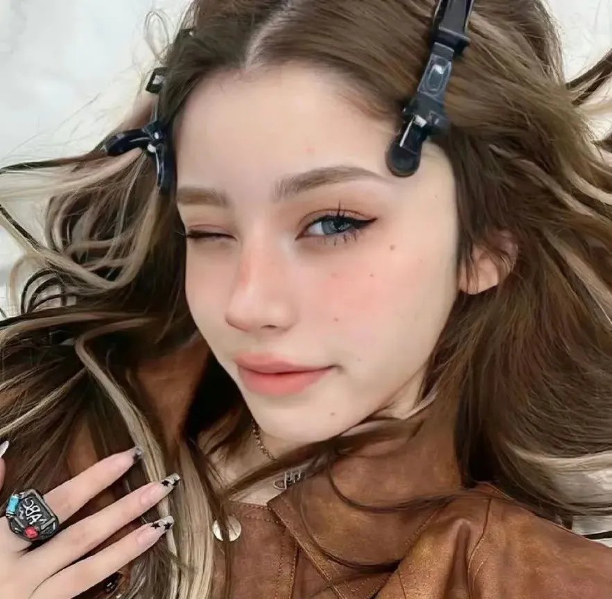无颜之月
